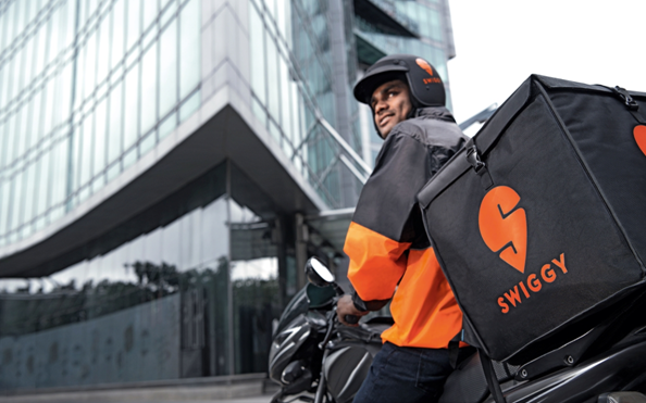 Swiggy, Zomato Expand Delivery Services to Groceries and Beyond in India